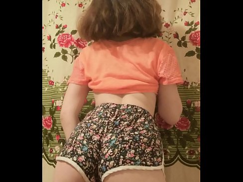 ❤️ Sexy jonge babe dy't har koarte broek op 'e kamera útstrielet ❌ Kwaliteitsporno by ús fy.bsglass.ru ️❤